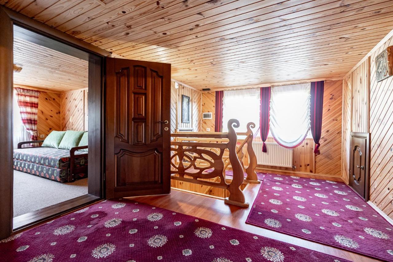 Emerald House Mykulychyn Exterior foto