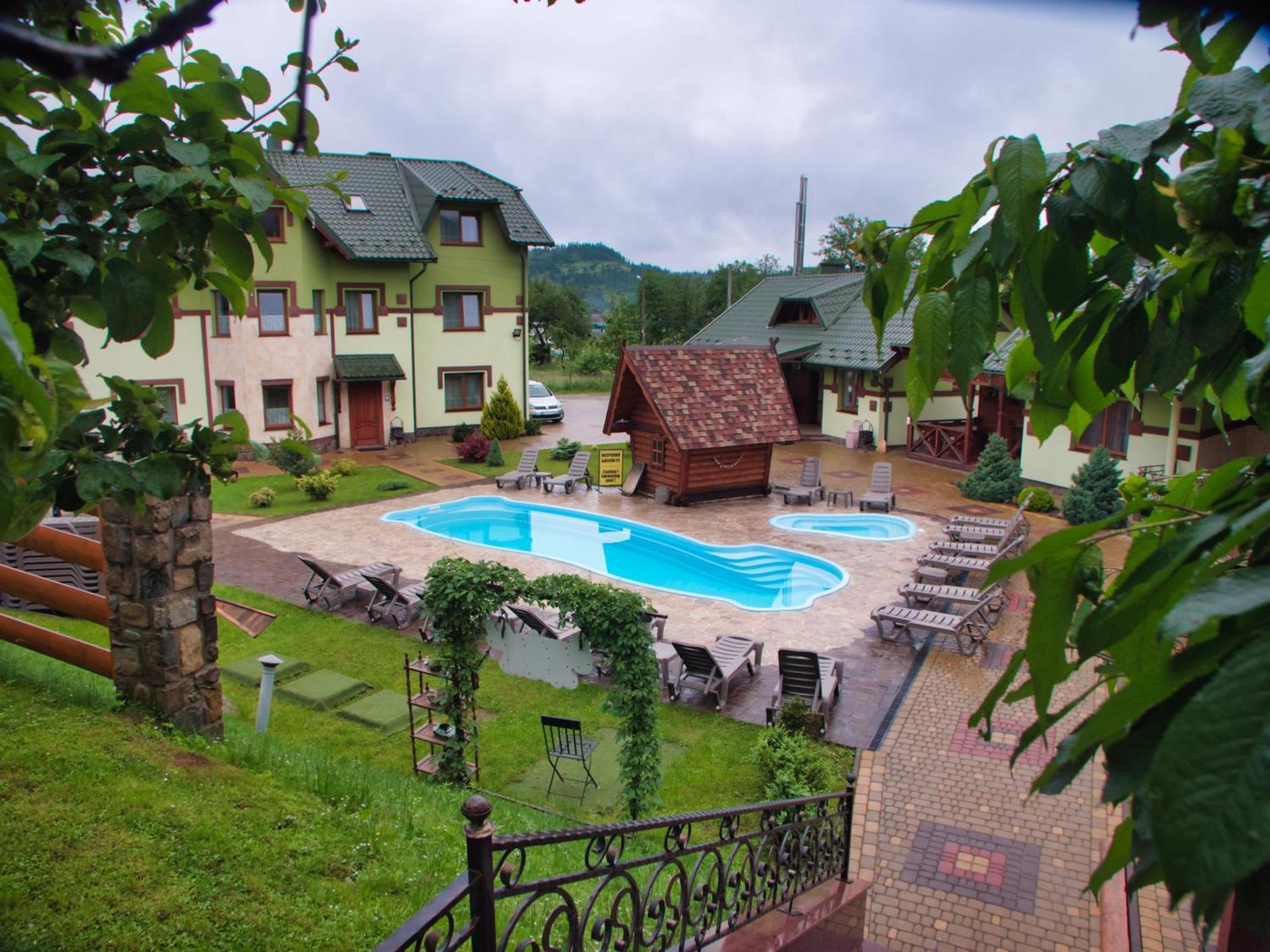 Emerald House Mykulychyn Exterior foto