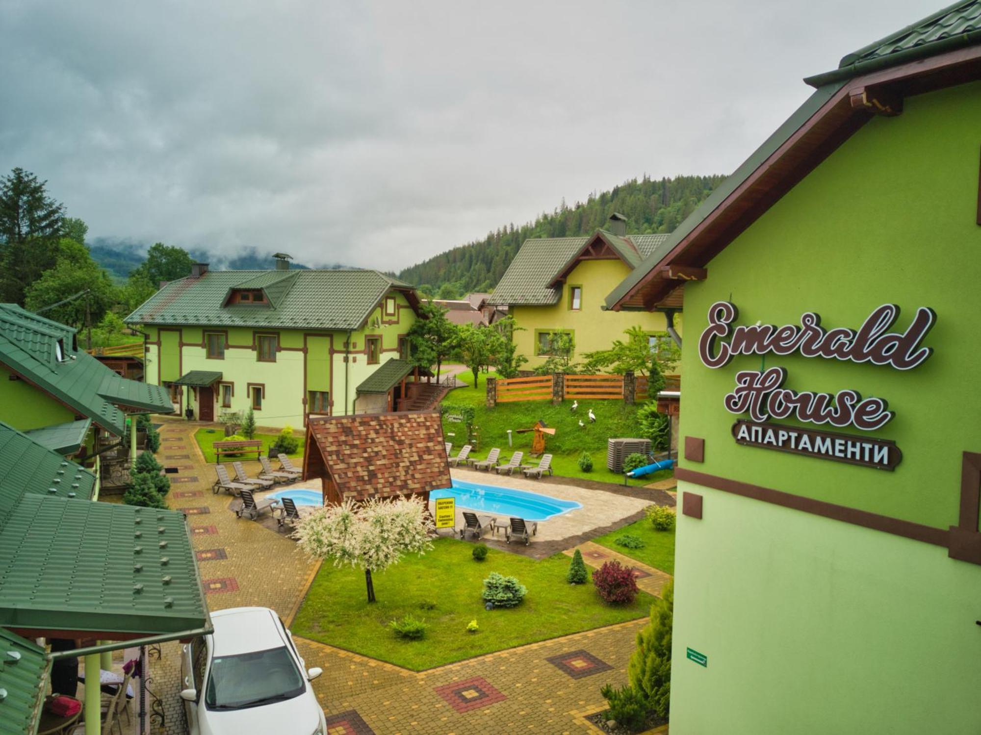 Emerald House Mykulychyn Exterior foto