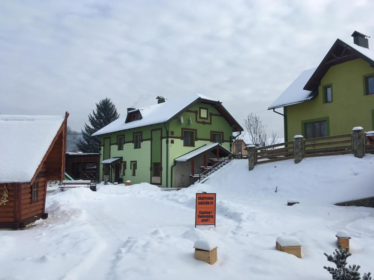 Emerald House Mykulychyn Exterior foto